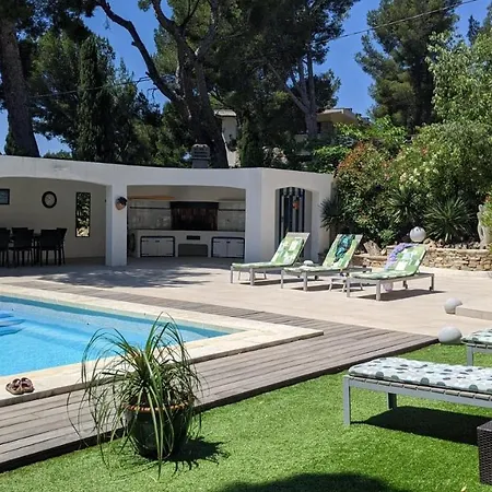 Serena - Piscine, Tennis Sur Place Guest house *