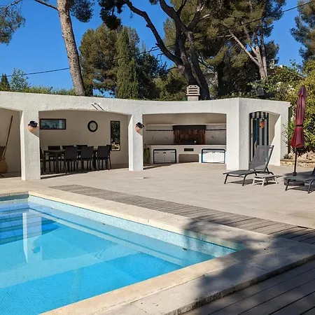 Pensión Serena - Piscine, Tennis Sur Place 4*