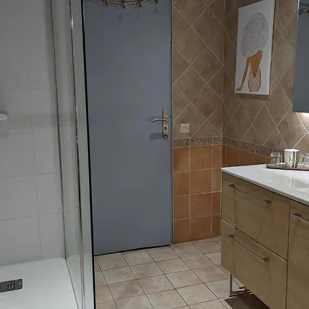 Serena - Piscine, Tennis Sur Place Pensión